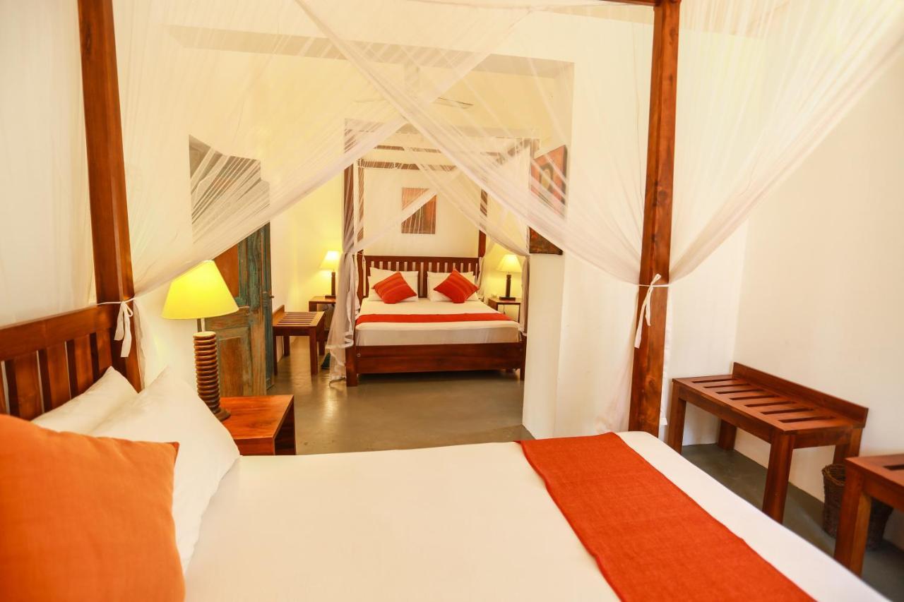 Ocean Cottage Kalametiya Exterior foto